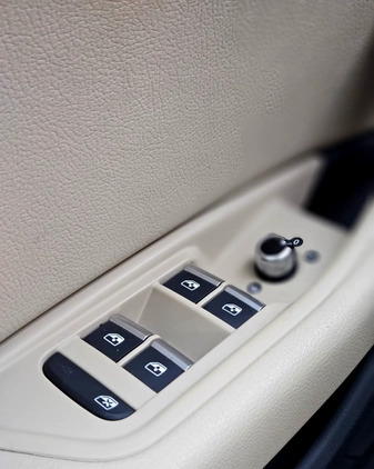 Audi A4 cena 76900 przebieg: 171000, rok produkcji 2017 z Tykocin małe 211